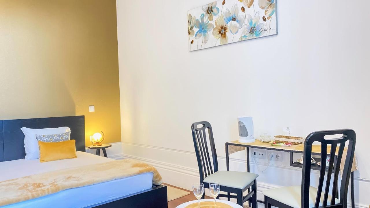 Gardenia Aparthotel Porto Exterior photo